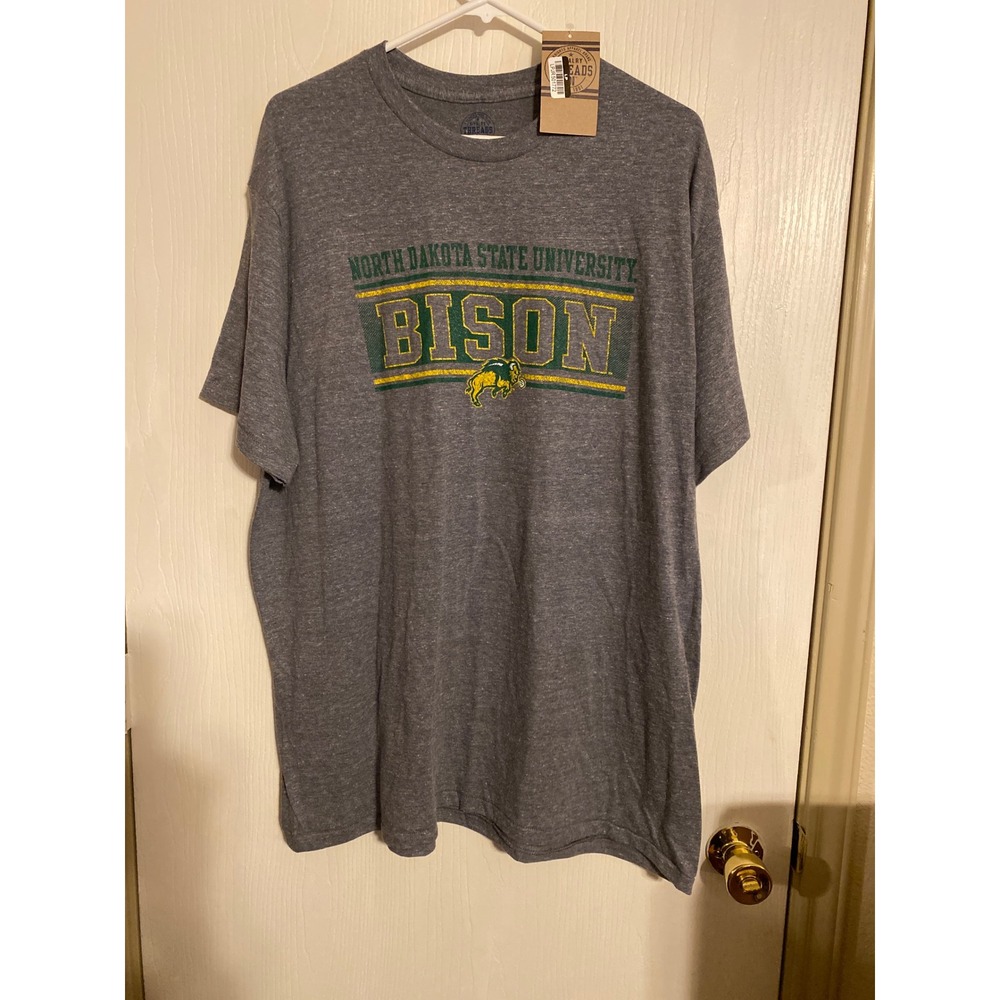 Rivalry Threads NDSU Bison North Dakota State University T-Shirt Mens 2XL 0612